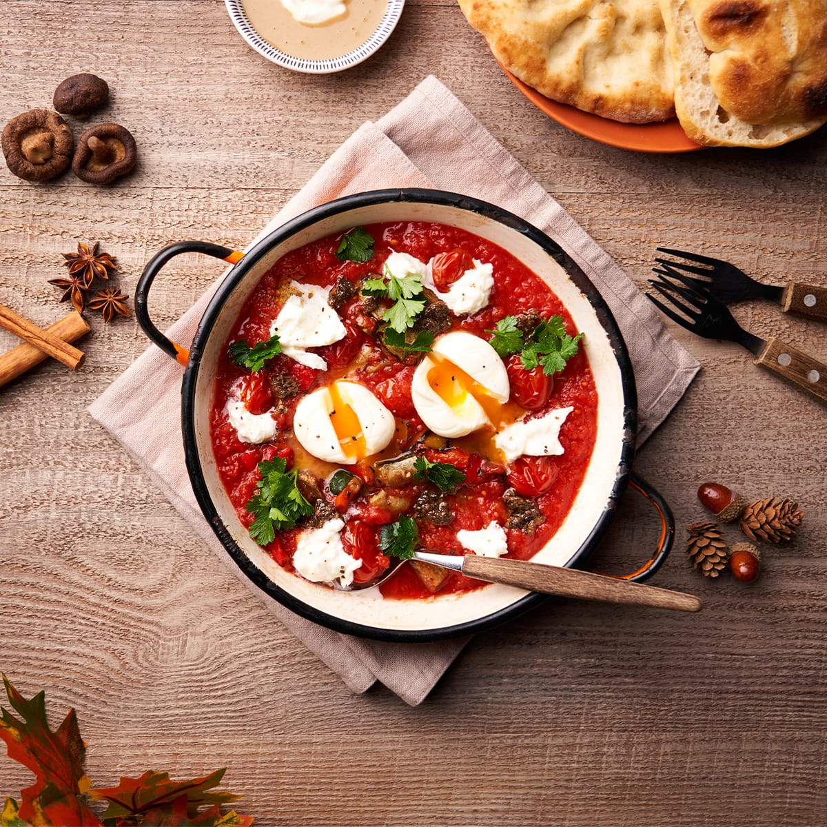 Herfst shakshuka - cocotine - gepocheerd ei - Van Tol Convenience food