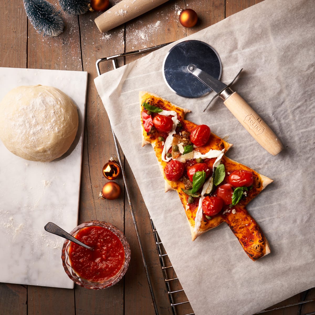 Pizza authentieke Italiaans - kerst pizza - Van Tol Convenience Food - Tolini