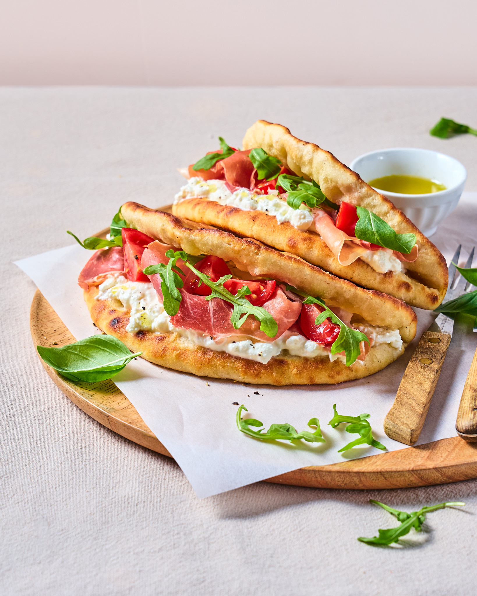 Focacciosa 130 gram Van Tol Convenience Food Focacciosa, focaccia sandwich, gevouwen sandwich brood
